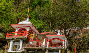 Naina Devi Mandir Itihas